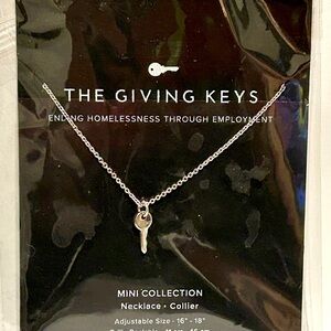 ✨ Beautiful Meaningful "The Giving Keys" Believe Necklace, Supporting Homeless